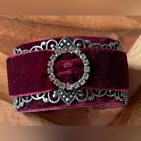 Victorian Steampunk Maroon Velvet & Metal Cuff - Picture 9 of 15